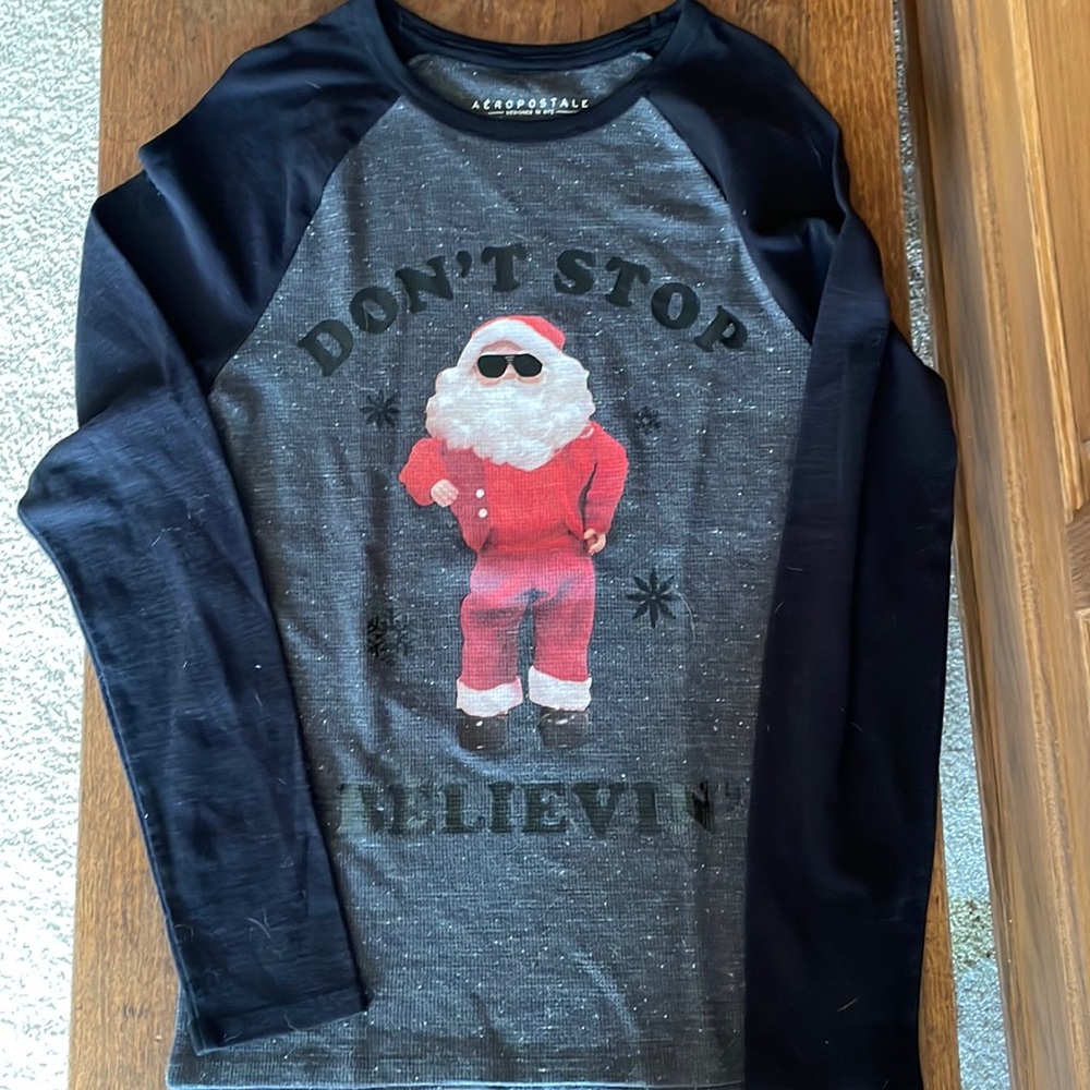 Aeropostale Christmas T-Shirt